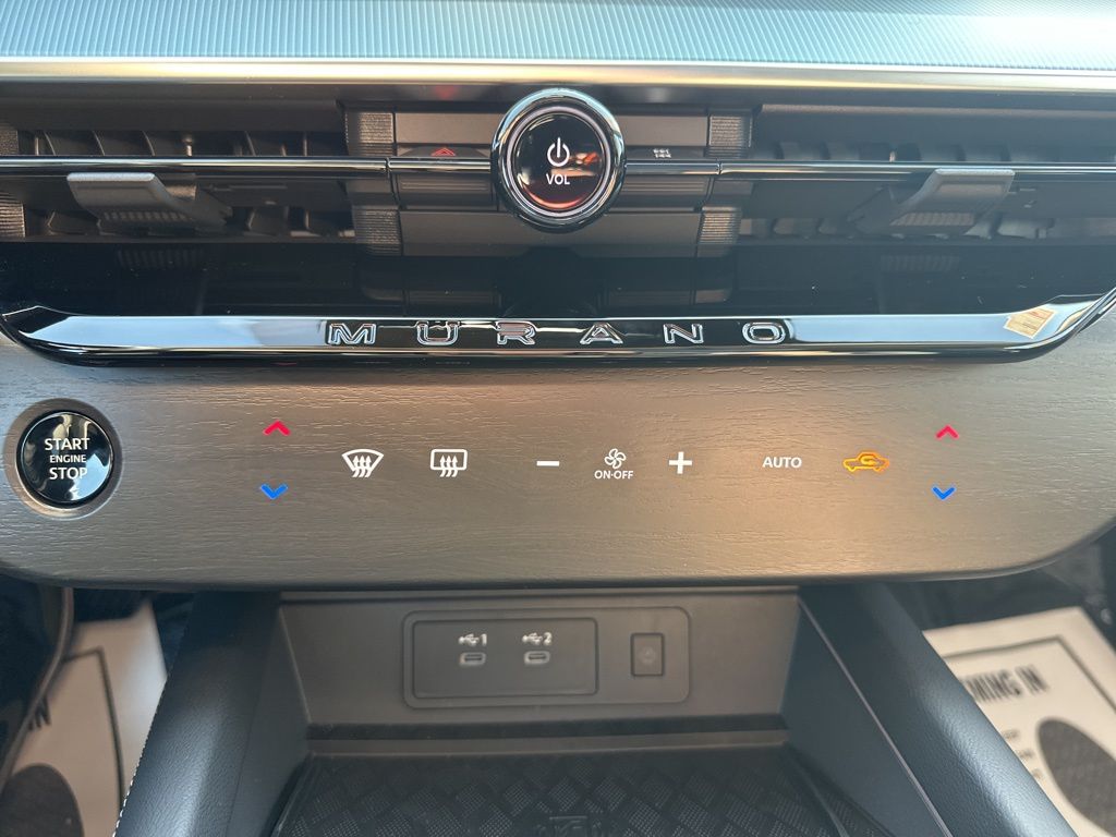 2025 Champagne Silver Metallic Nissan Murano SL AWD SUV
