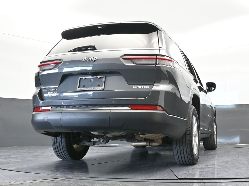 Used 2023 Baltic Gray Metallic Clearcoat Jeep Limited image 67