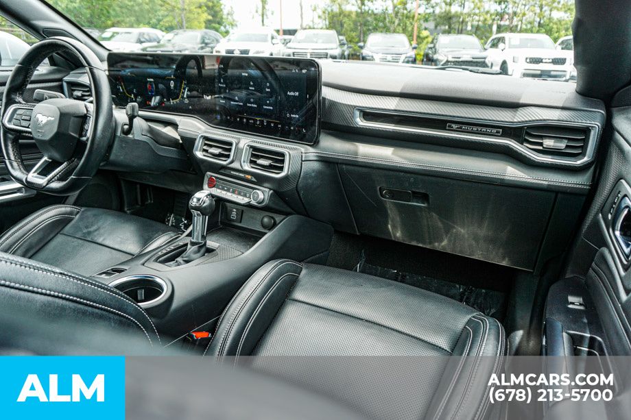 Used 2025 Silver Ford EcoBoost Premium image 24