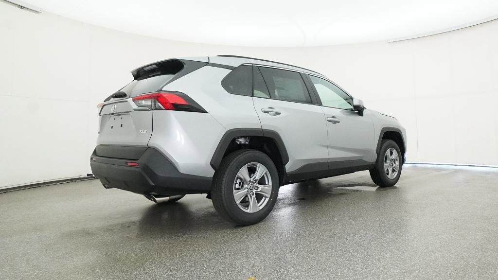 Thumbnail: 2025 Toyota RAV4 - 25