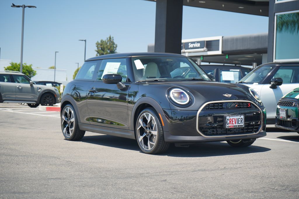 2025 MINI Cooper S  6