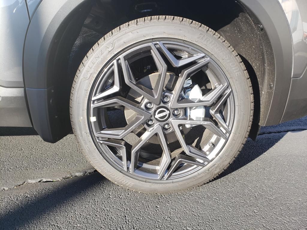 new 2026 Nissan Kicks car, priced at $31,918