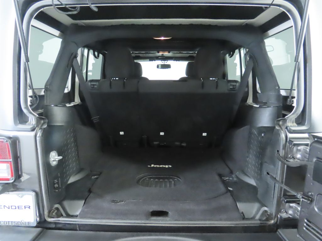 Thumbnail: 2017 Jeep Wrangler - 27