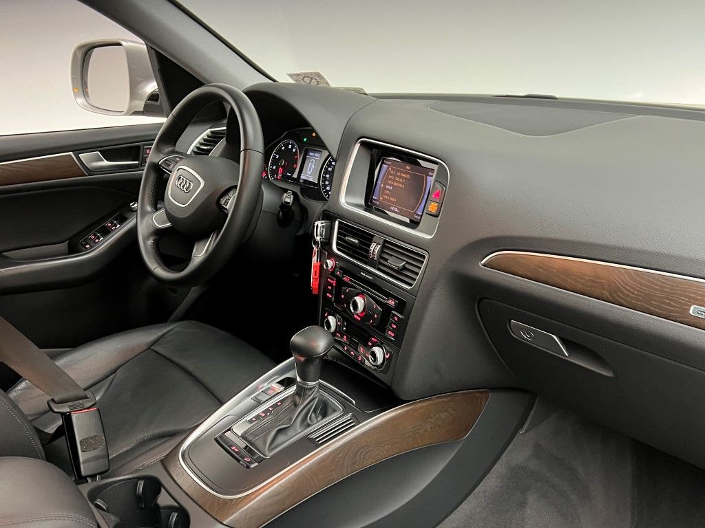 Thumbnail: 2017 Audi Q5 - 13