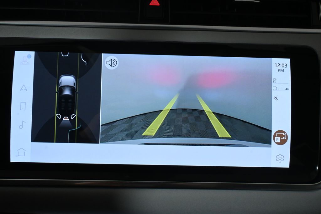 Thumbnail: 2023 Land Rover Range Rover Evoque - 24