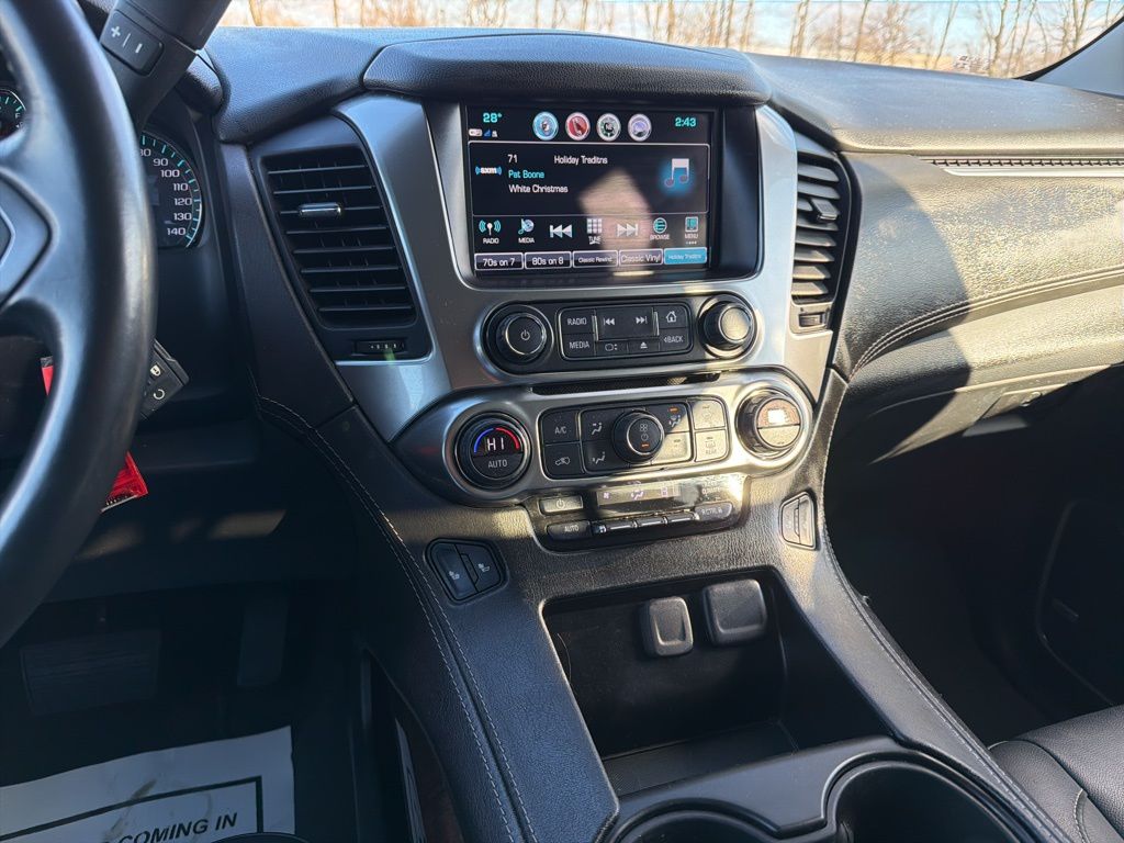 Thumbnail: 2020 Chevrolet Tahoe - 15