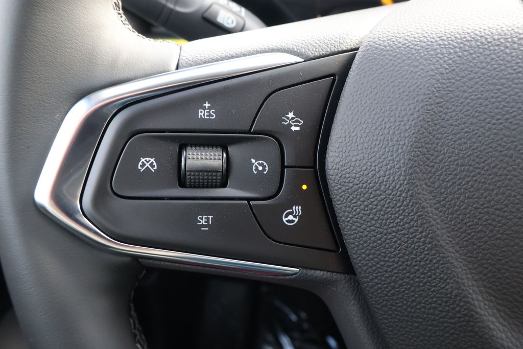 Thumbnail: 2026 Chevrolet Trax - 22