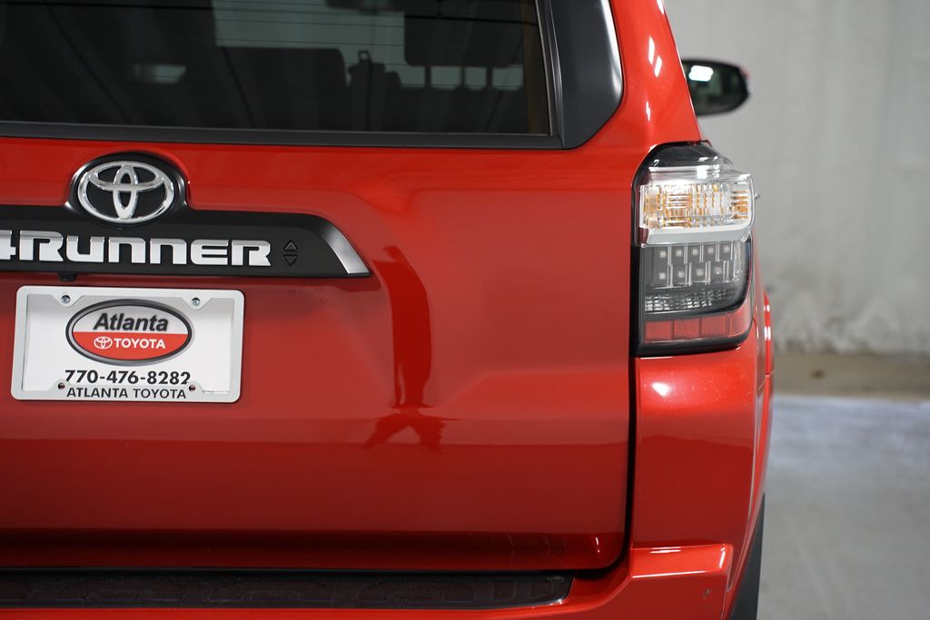 Thumbnail: 2024 Toyota 4Runner - 10