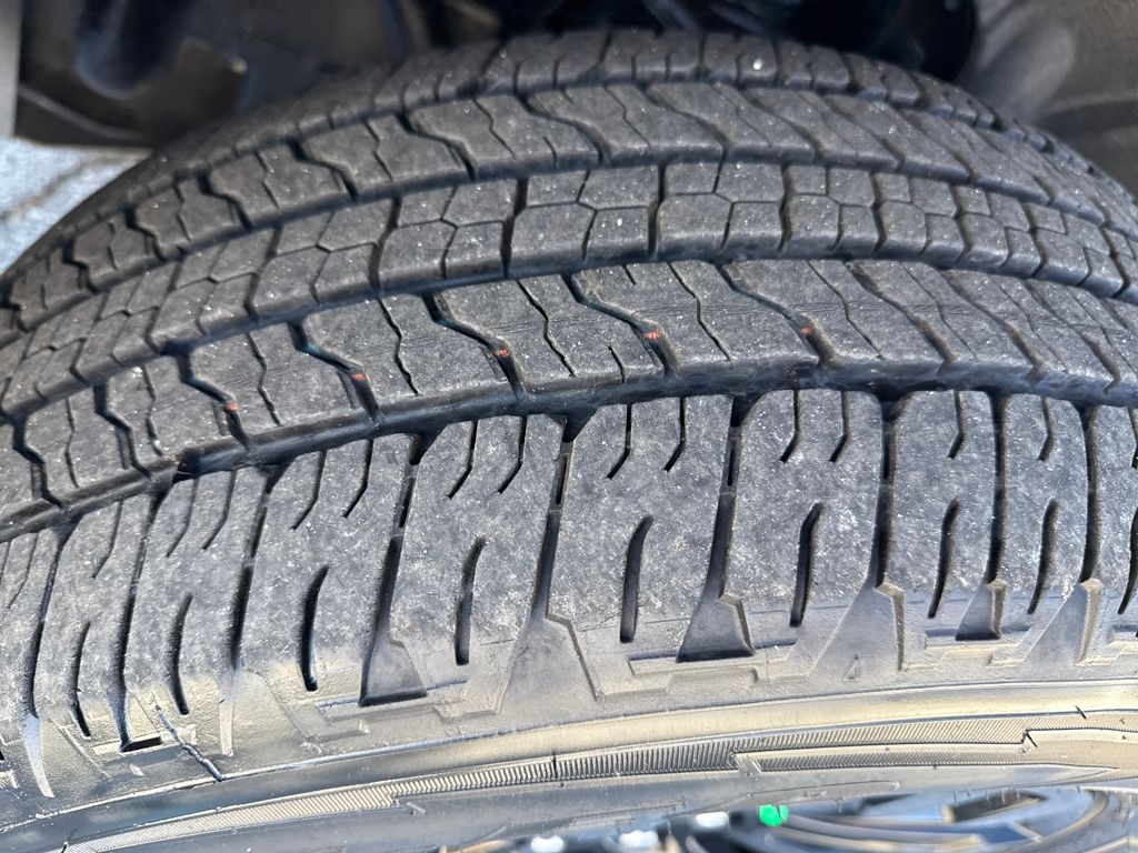 used 2022 GMC Canyon car, priced at $32,380