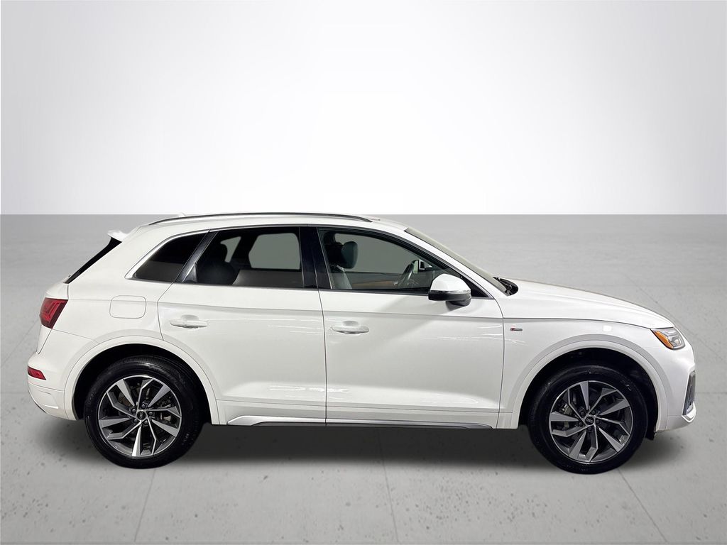 2022 Audi Q5 45 S line Premium
