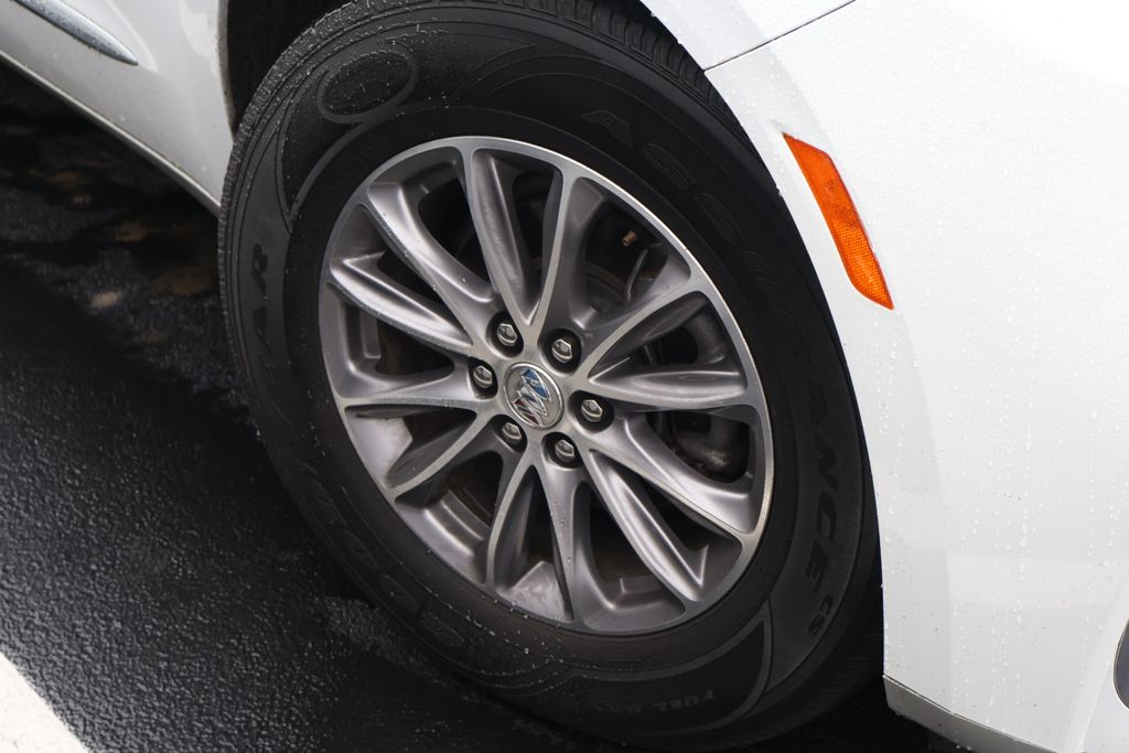 Thumbnail: 2024 Buick Enclave - 5