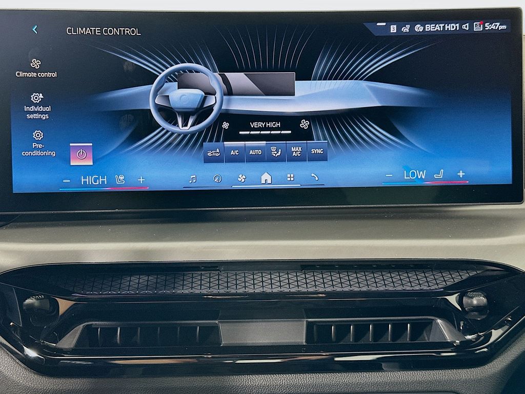 Thumbnail: 2026 BMW 2 Series - 14