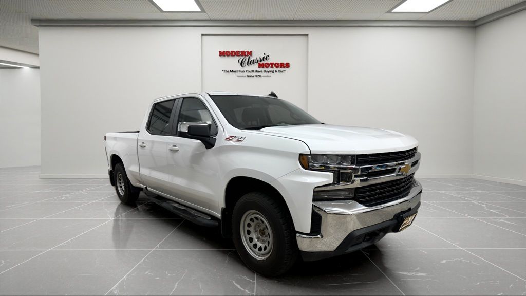 White 2020 Chevrolet Silverado 1500 LT Crew Cab 4WD Pickup Truck Four-Wheel Drive 8-Speed Automatic