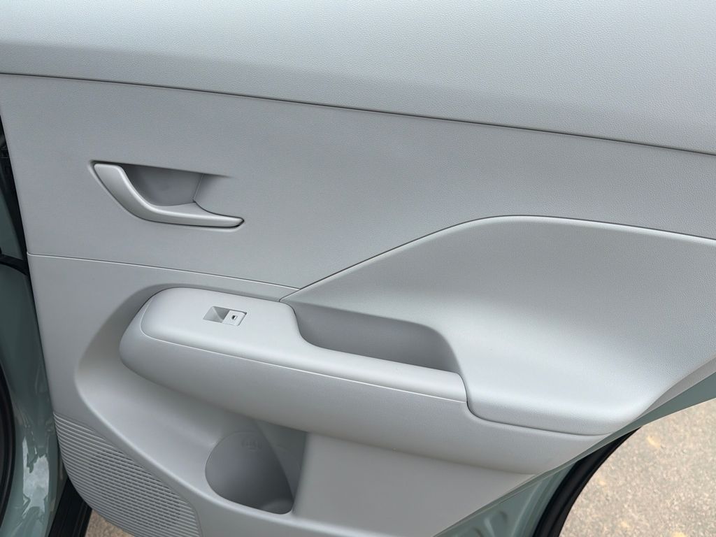 New 2026 Green Hyundai SE image 17