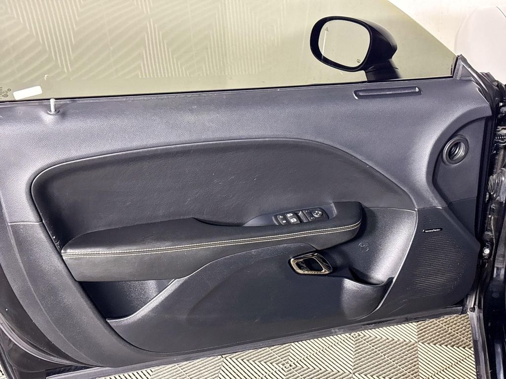 2015 Dodge Challenger SRT Hellcat