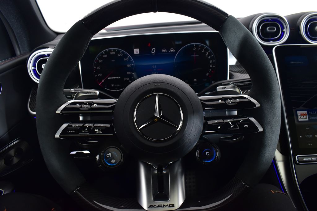 Thumbnail: 2025 Mercedes-Benz GLC - 17