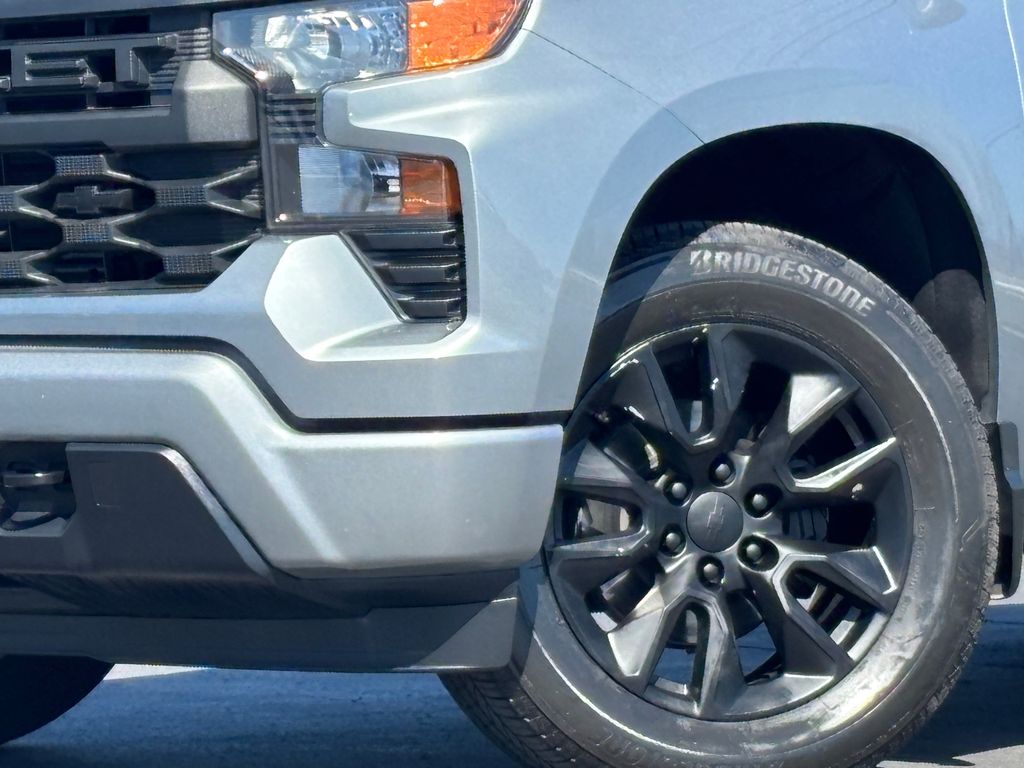 Used Car 2025 Chevrolet Silverado 1500  Crew Pickup 4wd Crew Cab 147 Custom Four Wheel Drive For Sale Under $50,000 In Austin, Texas