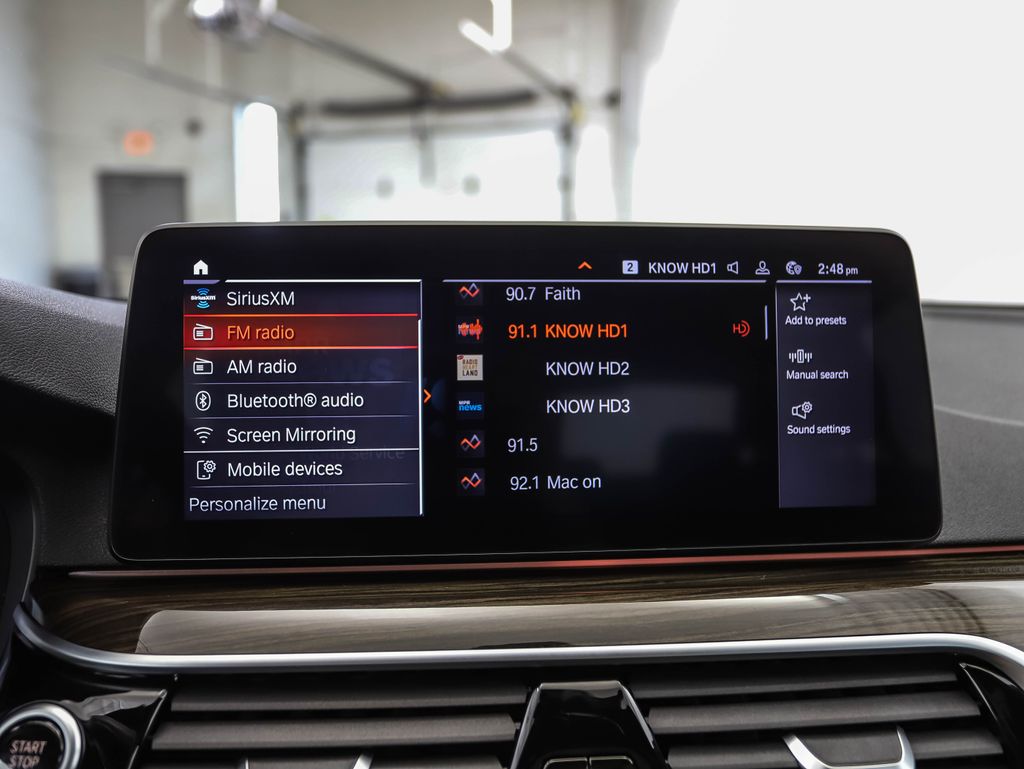 Thumbnail: 2021 BMW 5 Series - 17