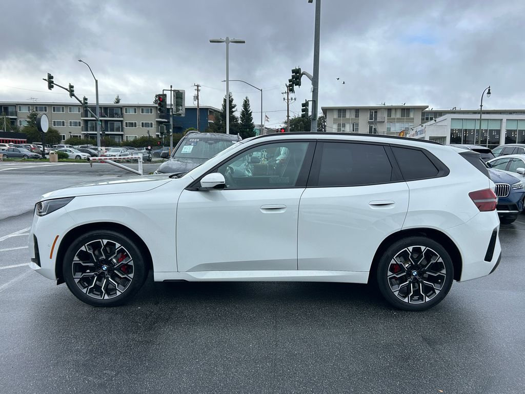 Thumbnail: 2025 BMW X3 - 2