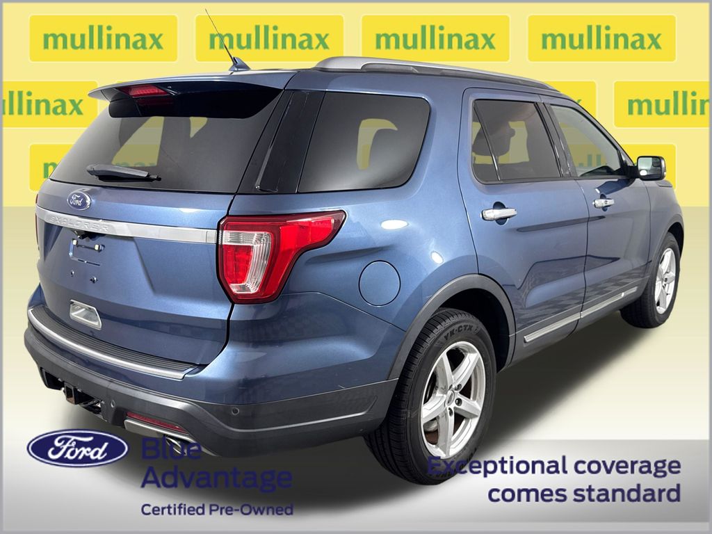 Certified Used 2018 Blue Ford XLT image 4