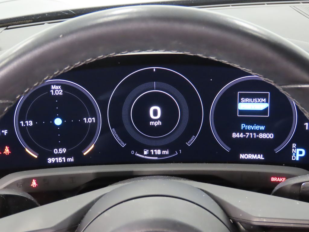 Thumbnail: 2022 Porsche Taycan - 16