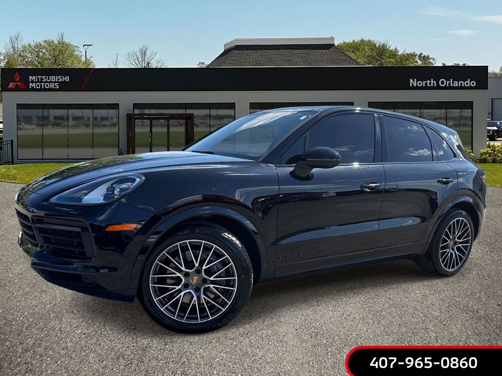 2022 Porsche Cayenne Base