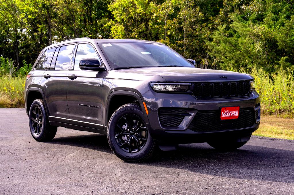 New Car 2025 Jeep Grand Cherokee  Altitude X For Sale Under $50,000 In Taylor, Texas