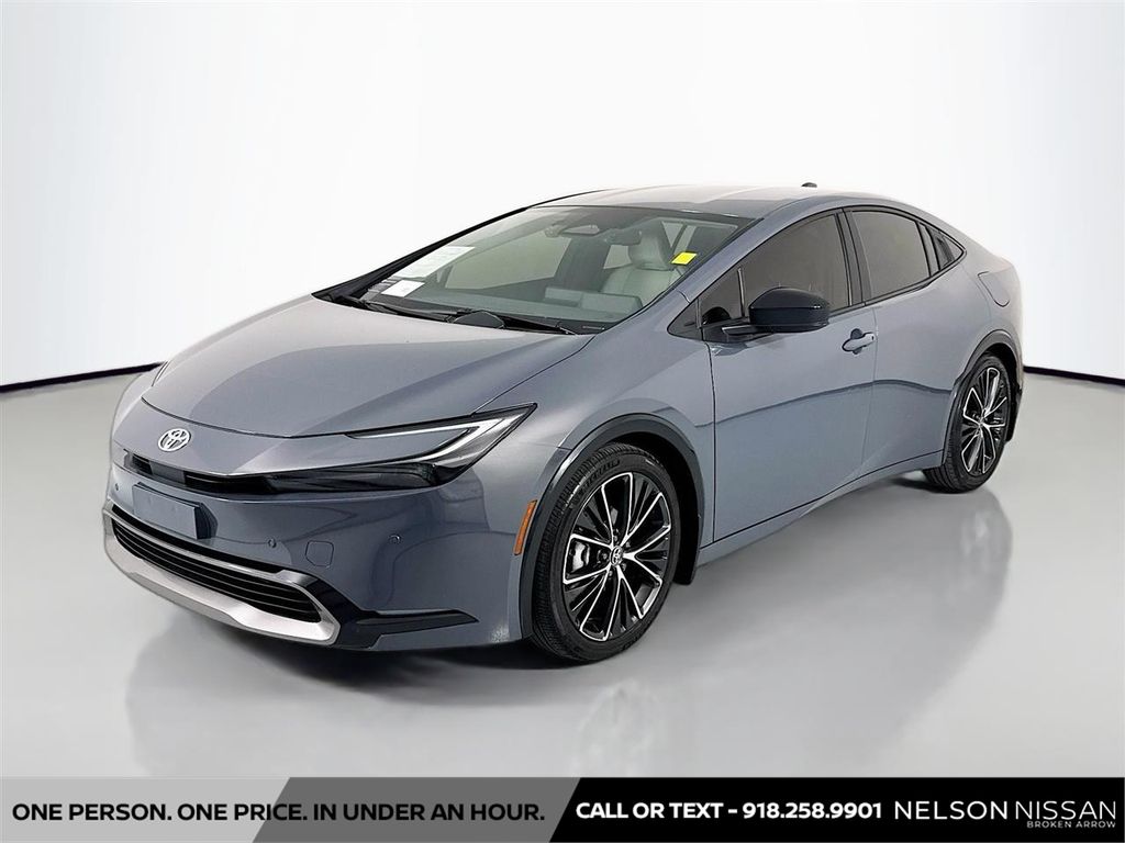 Guardian Gray 2024 Toyota Prius XLE FWD Hatchback Front-Wheel Drive Continuously Variable Transmission