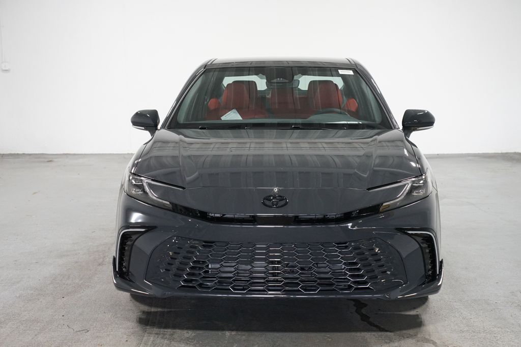 2025 Toyota Camry XSE 2