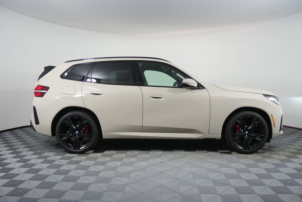 Thumbnail: 2026 BMW X3 - 2