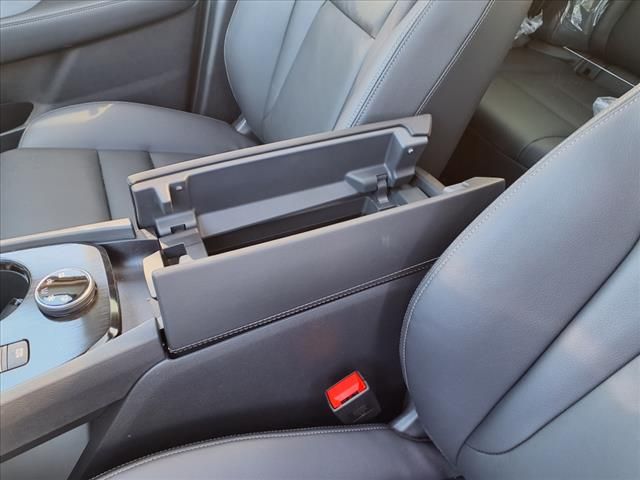 2025 Nissan Rogue SL photo