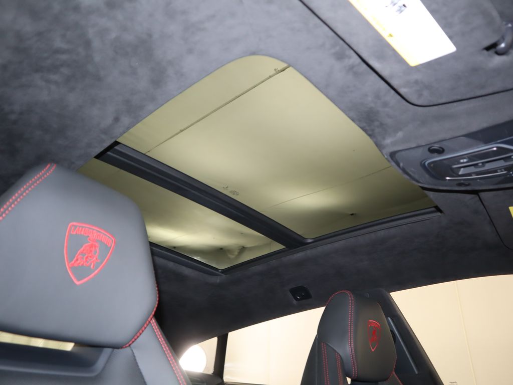 2019 Lamborghini Urus S 19