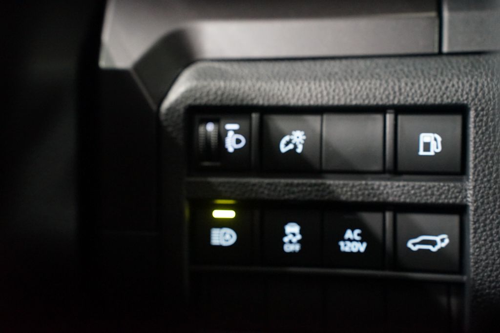 Thumbnail: 2025 Toyota 4Runner - 26