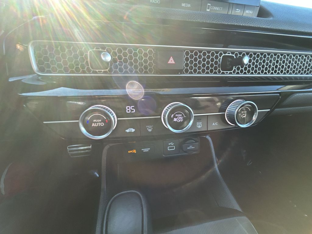 Thumbnail: 2023 Honda Civic - 18