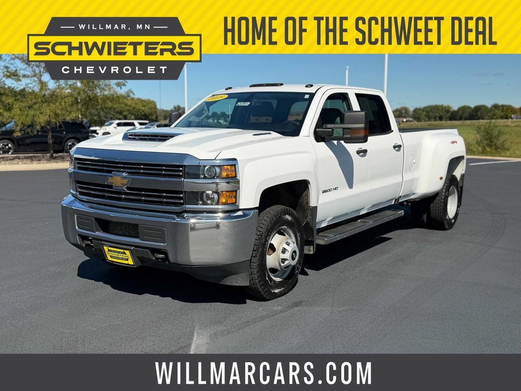 Summit White 2018 Chevrolet Silverado 3500HD Pickup Truck Four-Wheel Drive 6-Speed Automatic