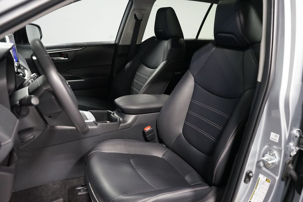 Thumbnail: 2024 Toyota RAV4 - 26