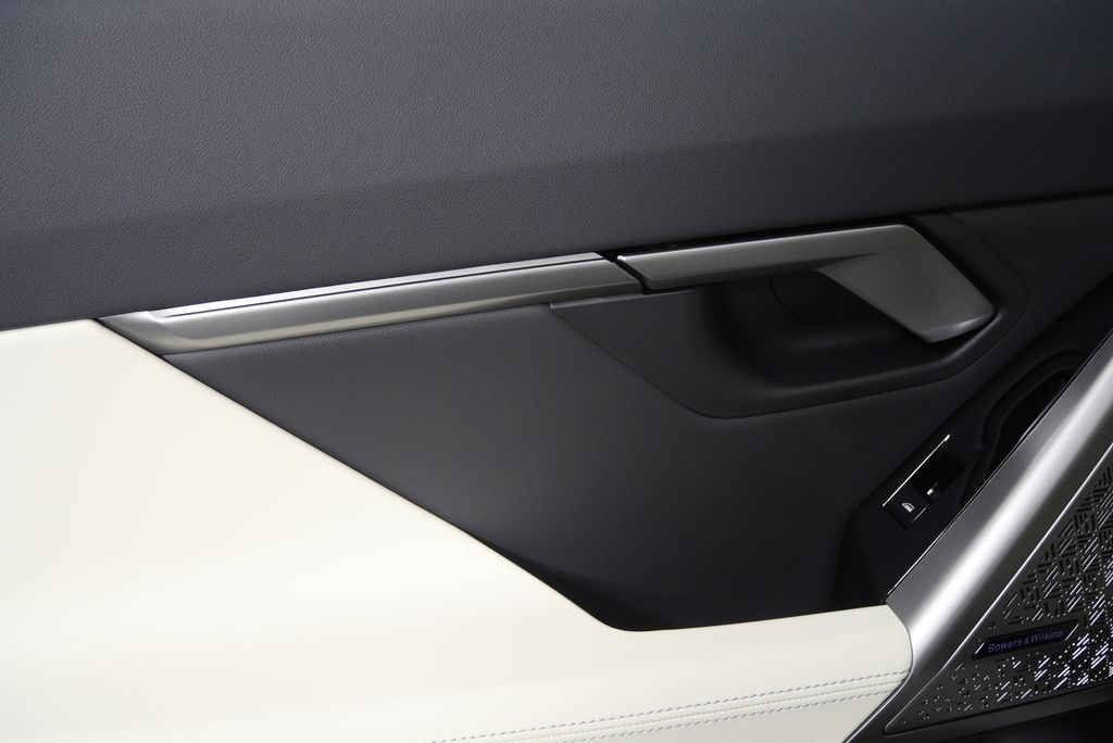 Thumbnail: 2026 BMW i5 - 14