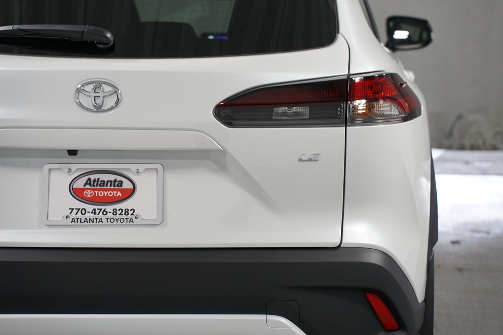 Thumbnail: 2026 Toyota Corolla Cross - 10