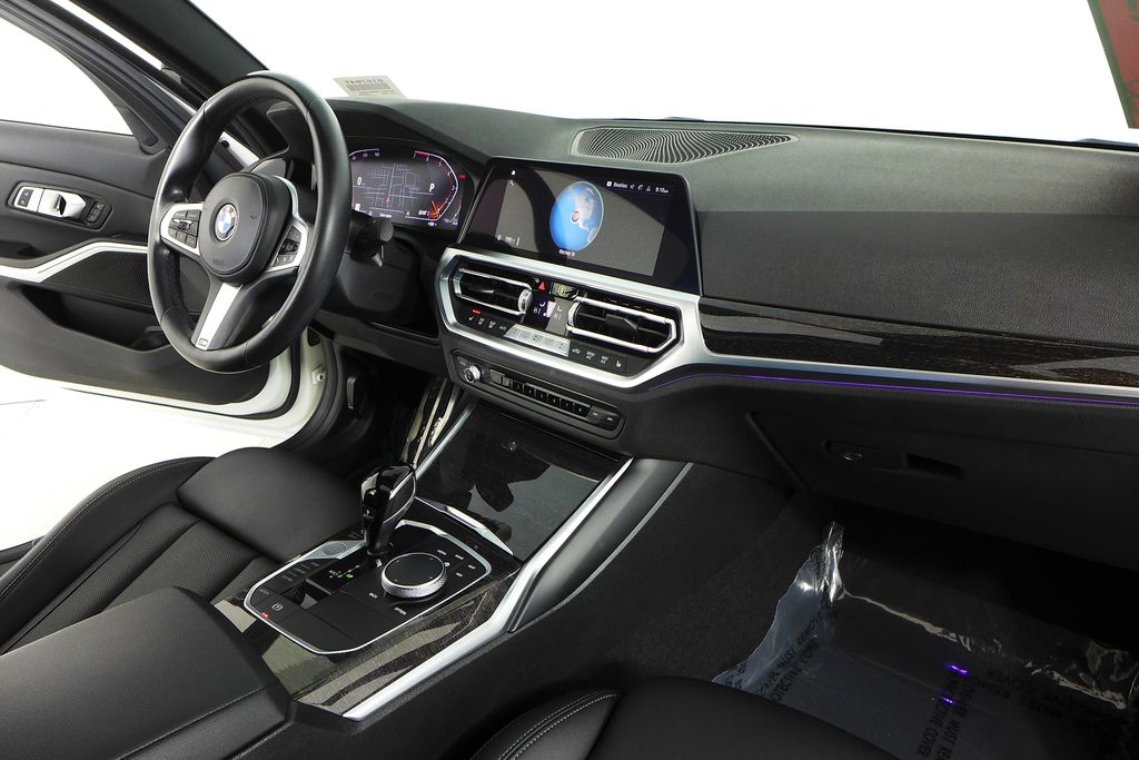 2022 BMW 3 Series 330i 13