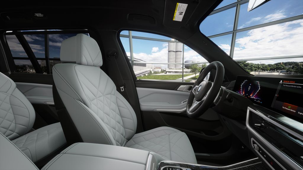 Thumbnail: 2026 BMW X7 - 9