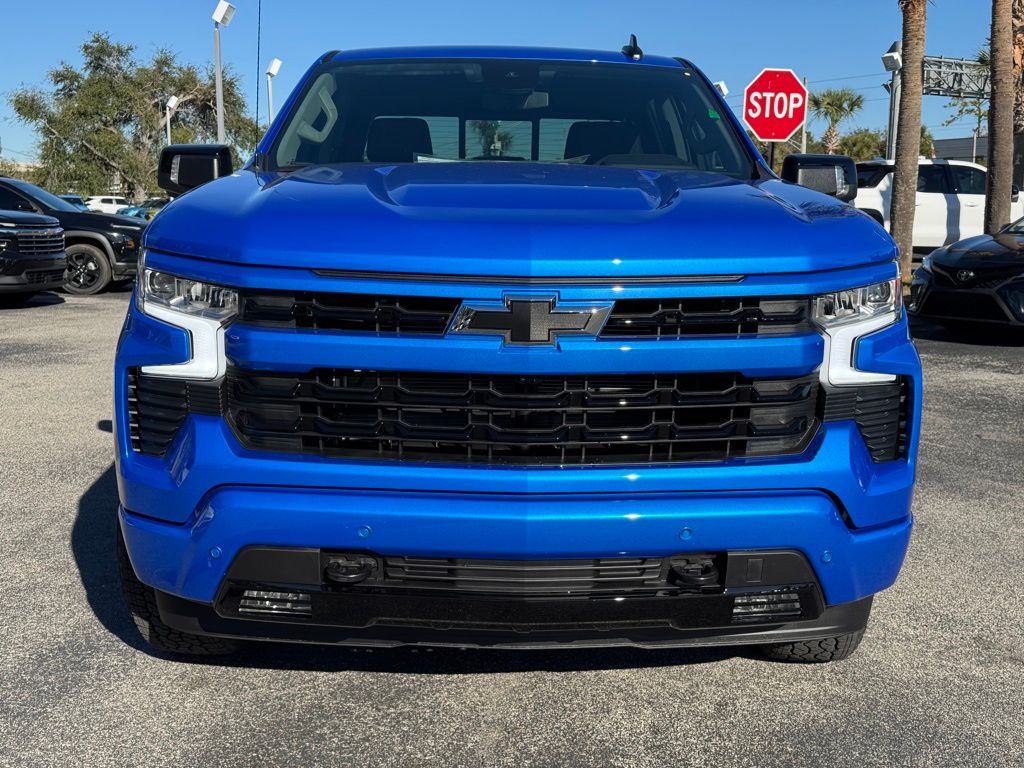 2025 Chevrolet Silverado 1500 RST 3