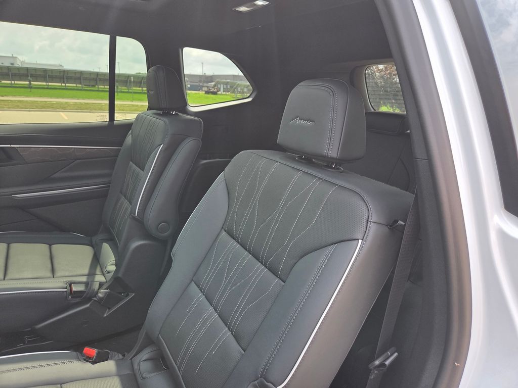 2027 Buick Enclave Avenir