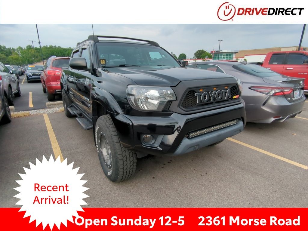 Black 2013 Toyota Tacoma Pickup Truck Four-Wheel Drive 5-Speed Automatic Overdrive