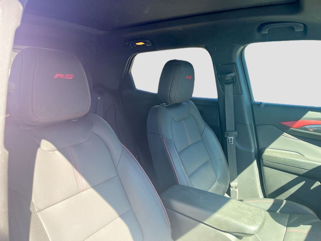 Used 2025 Red Chevrolet RS image 27