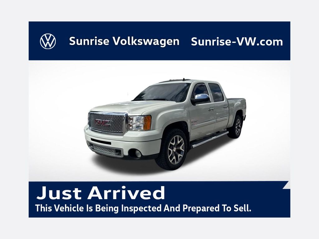 White Diamond Clearcoat 2011 GMC Sierra 1500 Pickup Truck All-Wheel Drive 6-Speed Automatic Overdrive