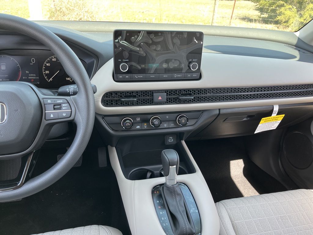 2025 Honda HR-V LX 9