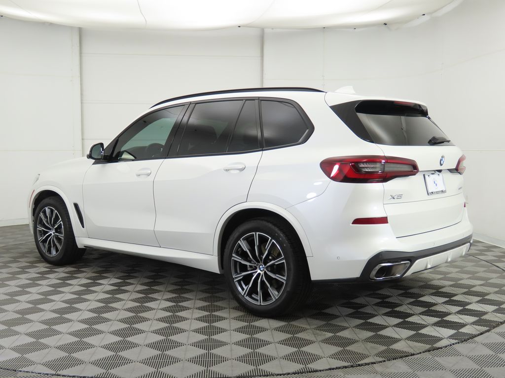 Thumbnail: 2023 BMW X5 - 7