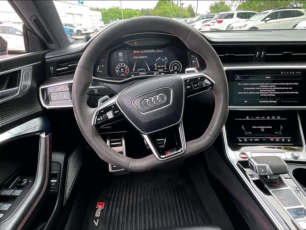 2023 Audi RS 7 — photo 16