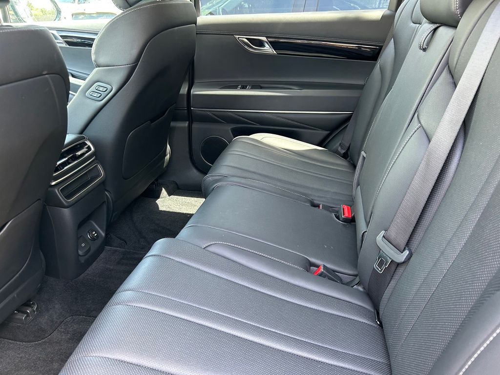 Used 2025 Genesis GV80 SUV