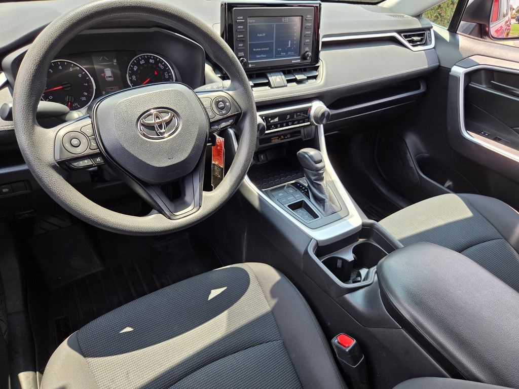 Used 2021 Toyota RAV4 SUV